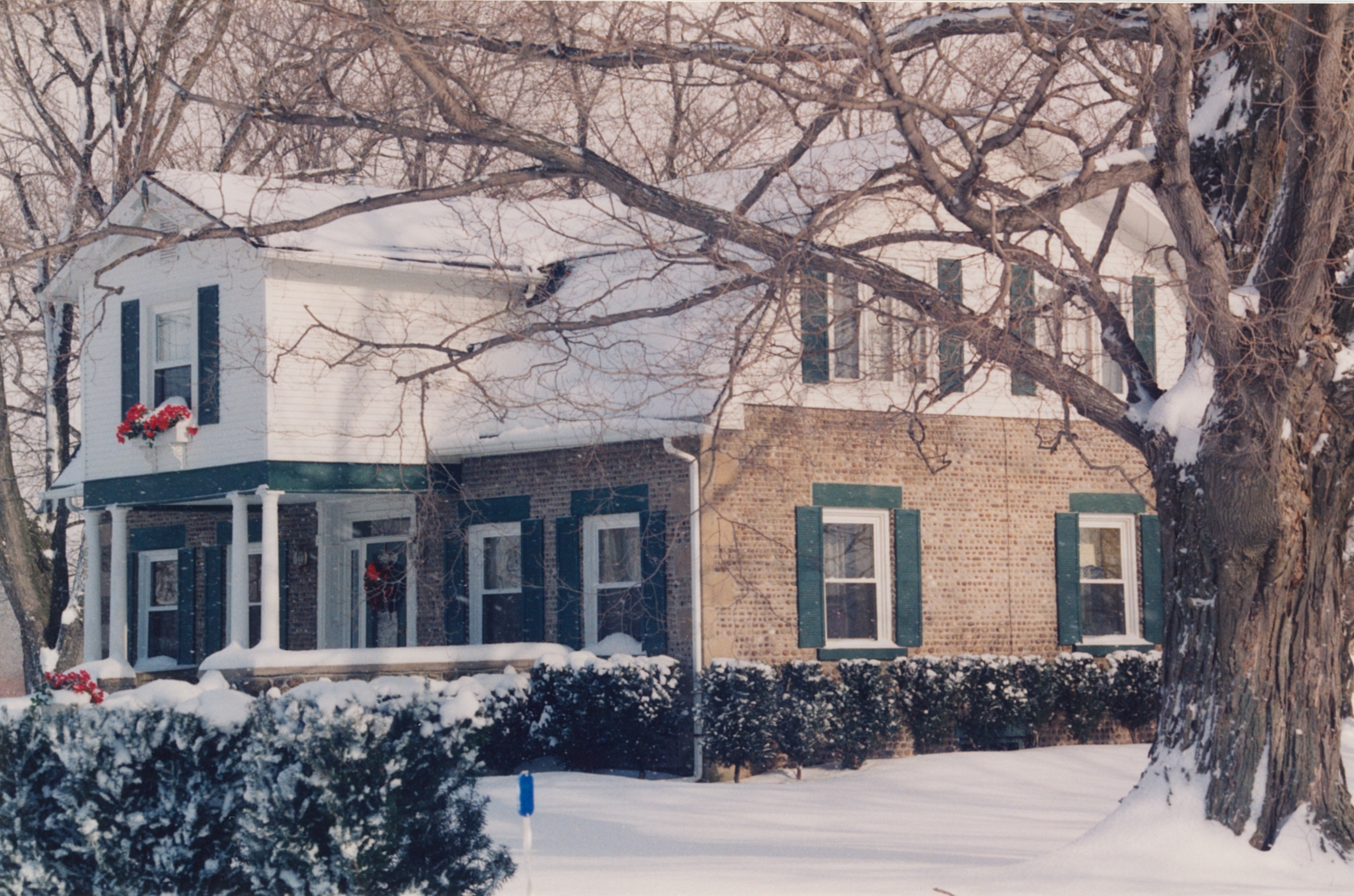 Car-6 1685 East Kent Rd 1